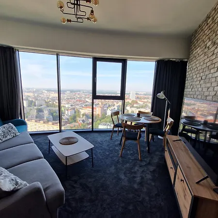 Hanza Tower 22 Floor - 3 * Szczecin