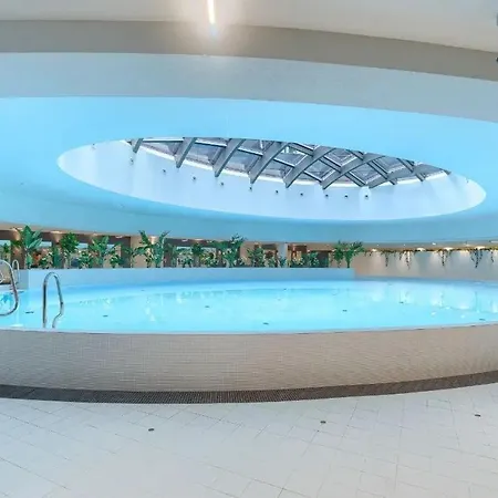 Hanza Tower 22 Floor - 3 * Szczecin